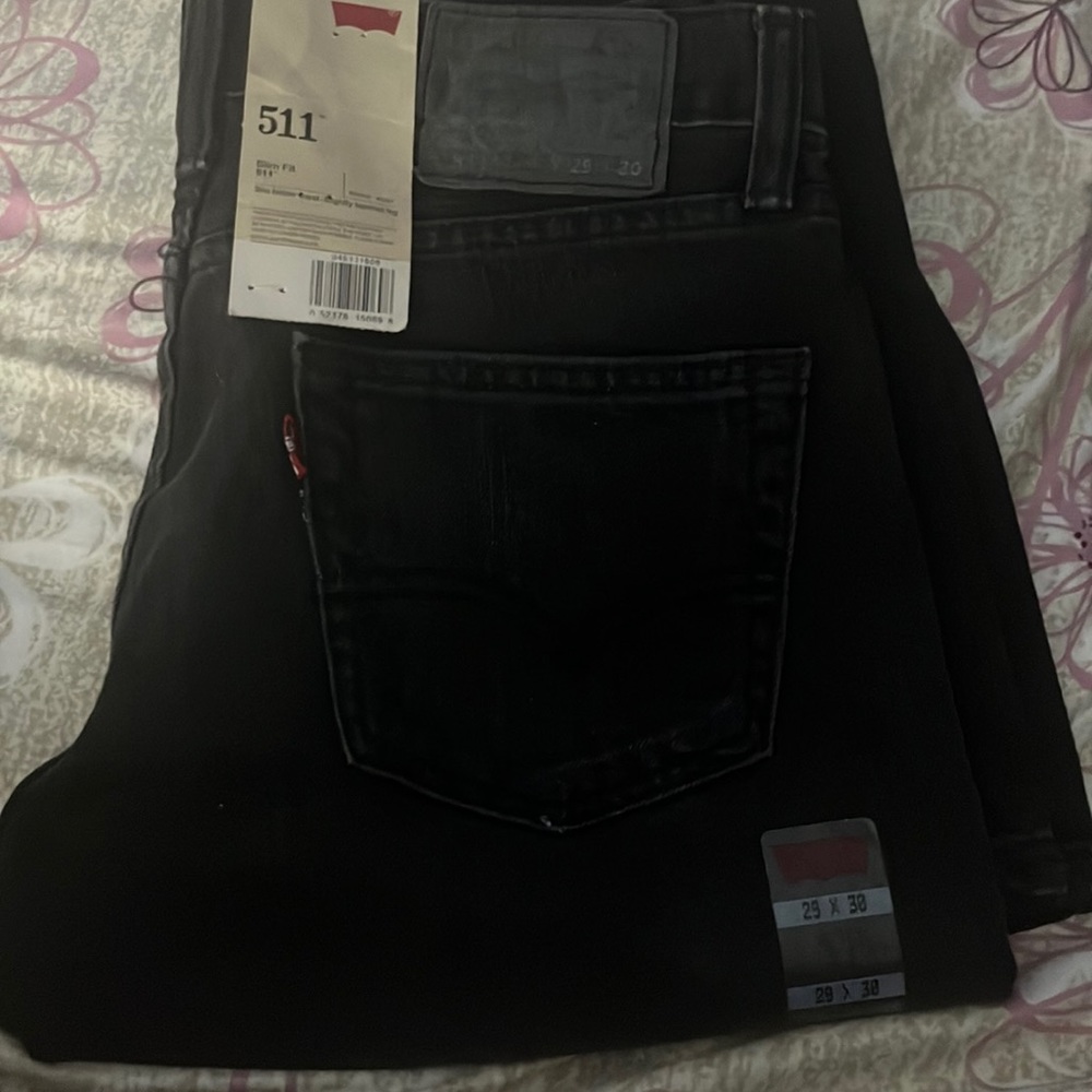 511 Jean